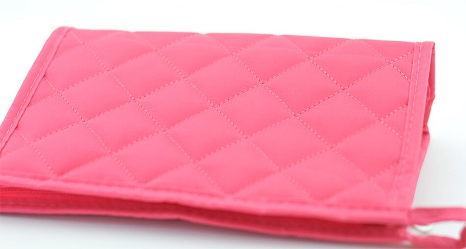 Women's Quilted Cosmetic Bag