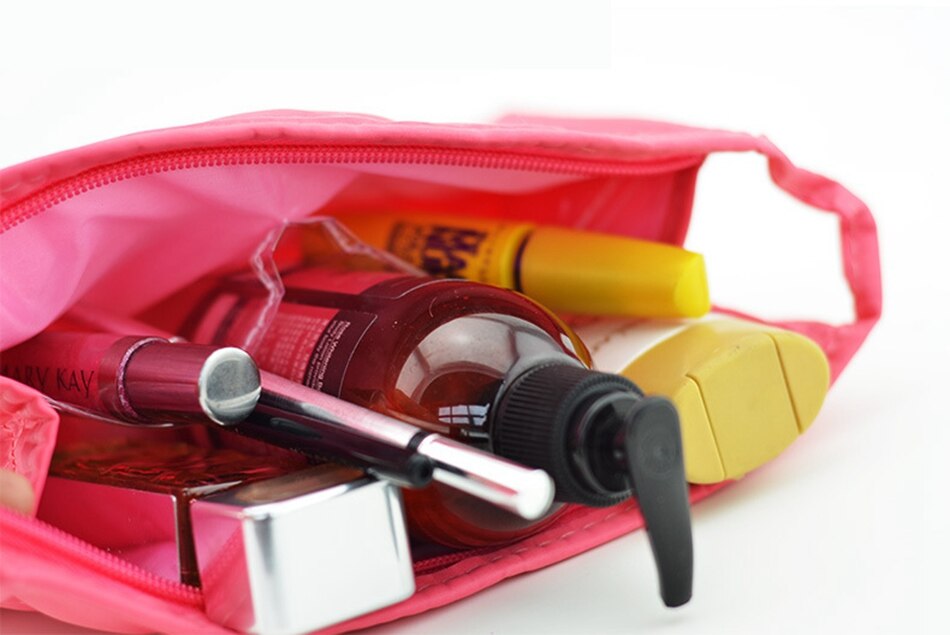 Women's Quilted Cosmetic Bag