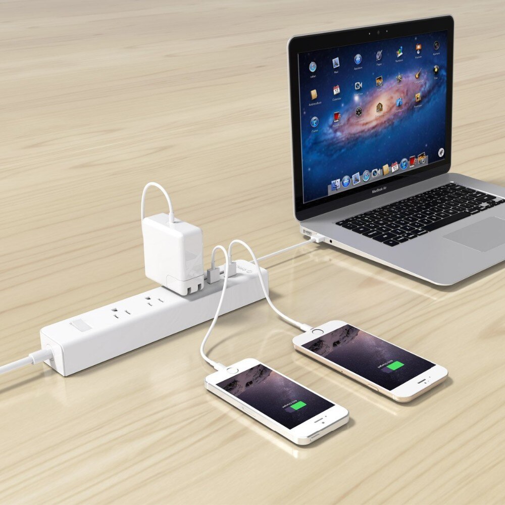 Power Strip with Three US Plugs