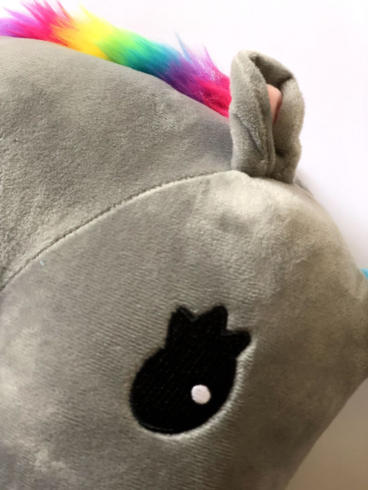 Unicorn Shaped Car Seat Belt Pillow Unicorn Shaped Car Seat Belt Pillow