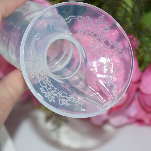 Compact Floral Patterned Manual Breast Pump