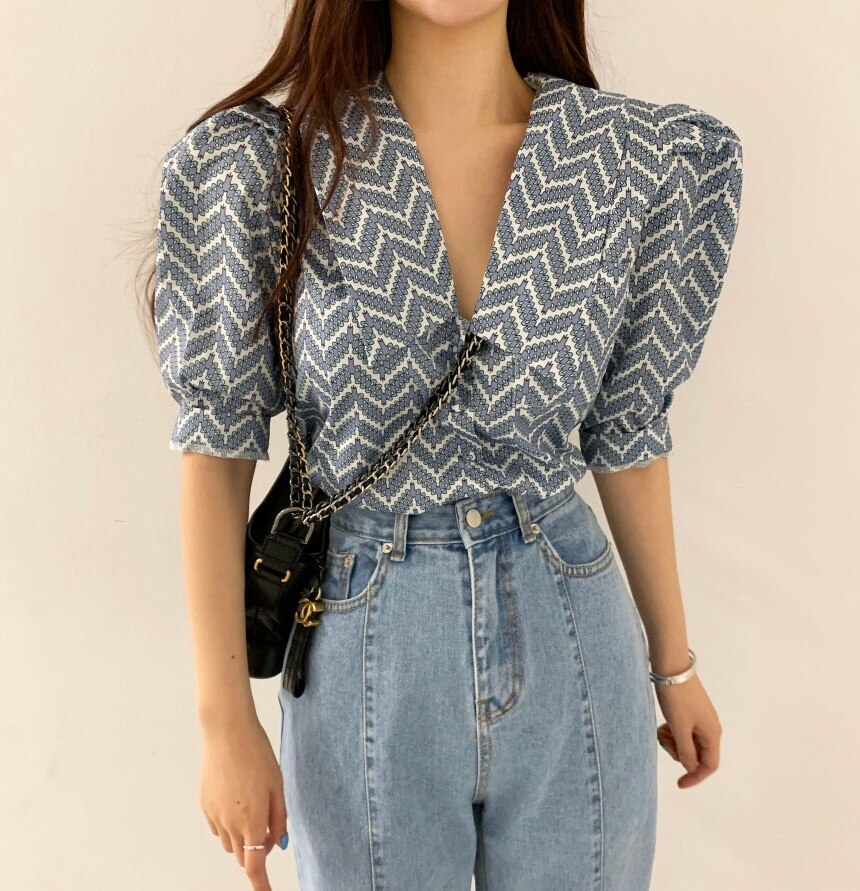 Vintage Striped Puff Sleeve Blouse