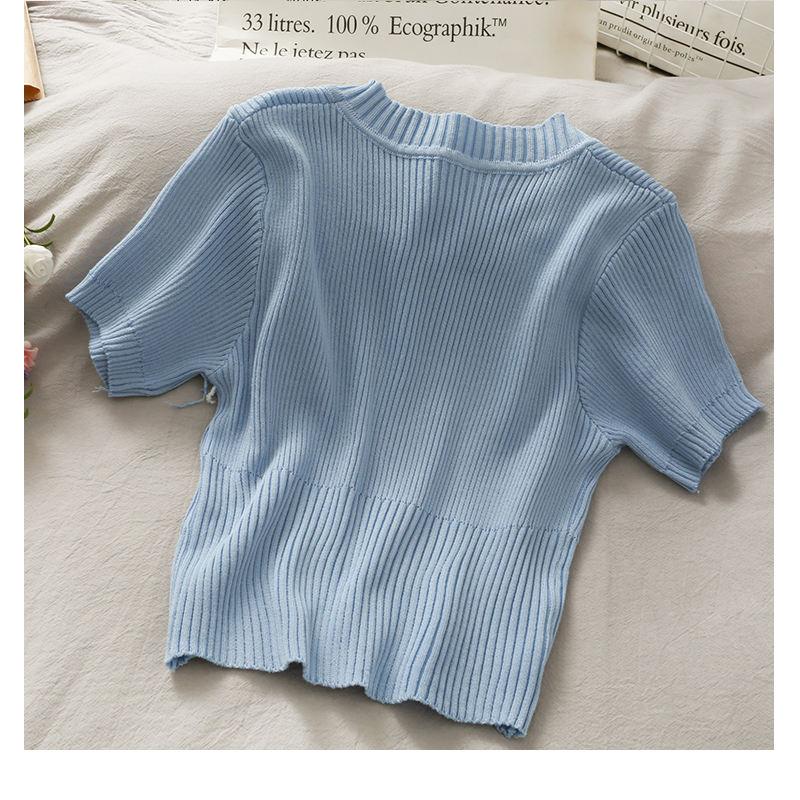 Women's Short Sleeved Knitted Crop Top