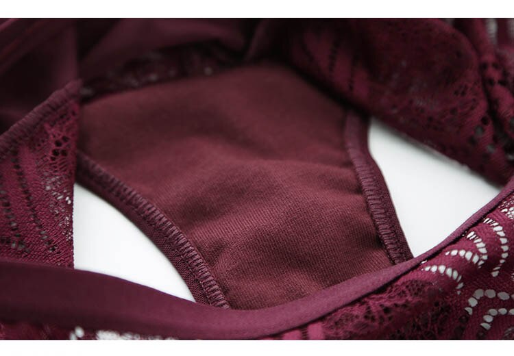 Hollow Lace Push-up Bra and Panty Set for Women