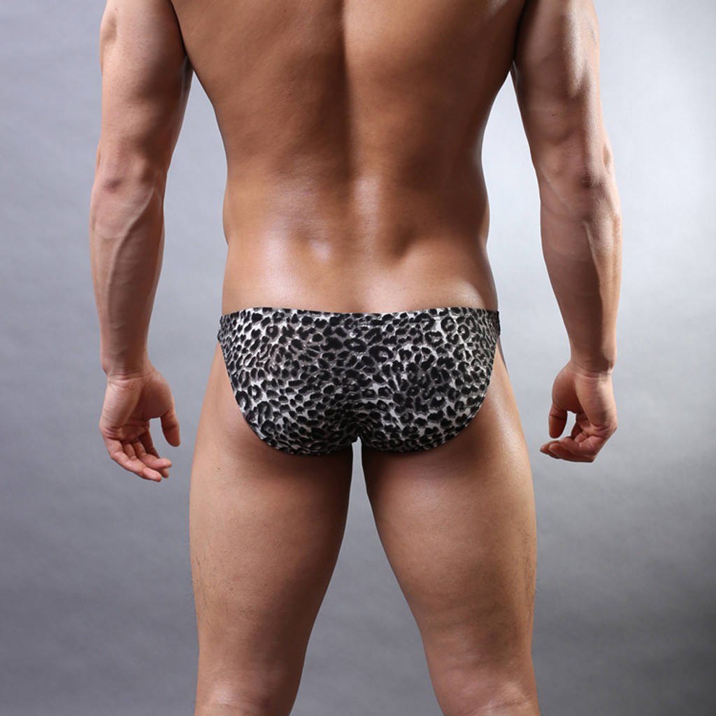 Men's Briefs in Leopard Printing Men's Briefs in Leopard Printing