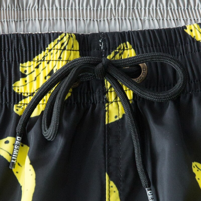 Men's Banana Printed Swimming Briefs Men's Banana Printed Swimming Briefs