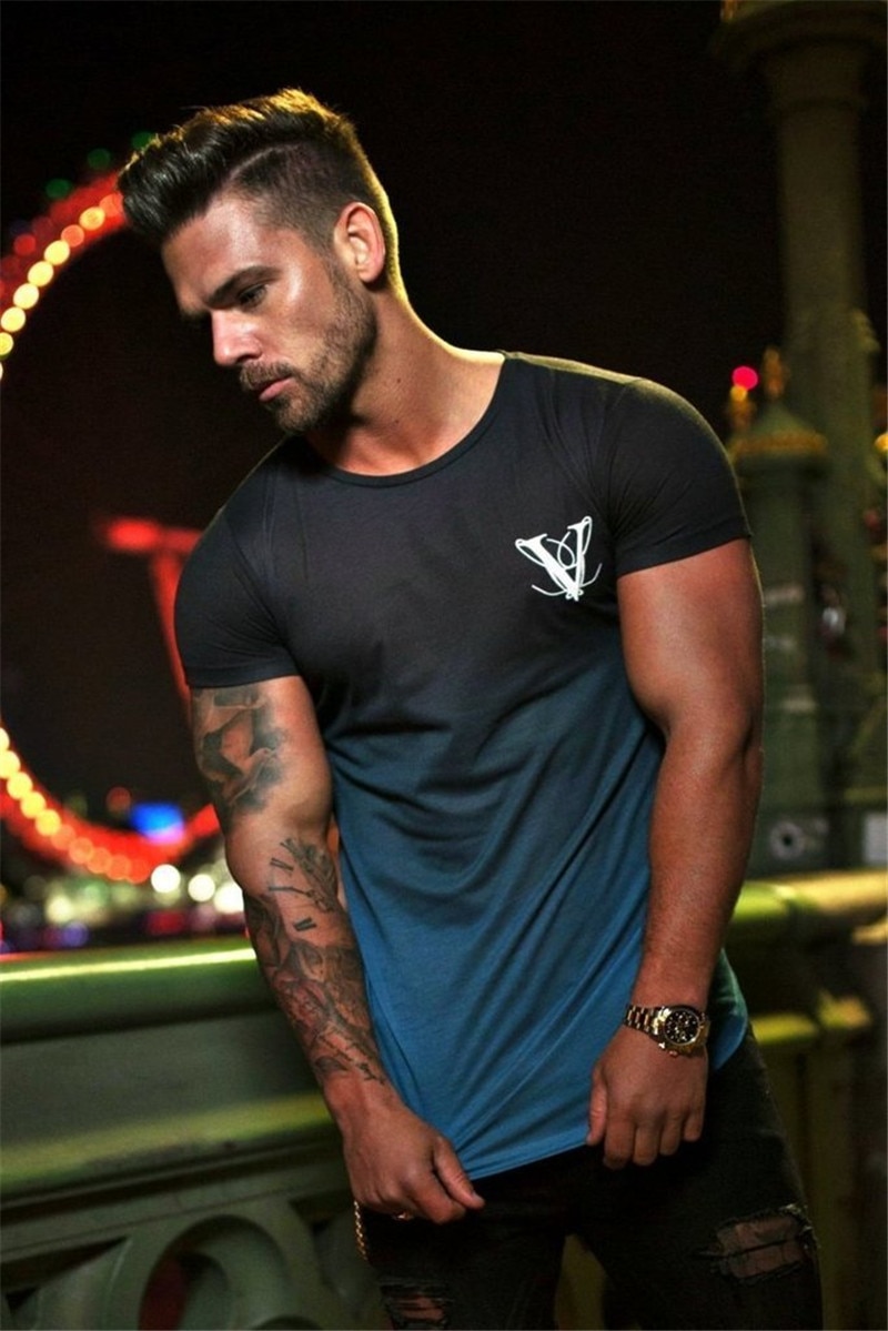 Men's Gradient Sports T-Shirt