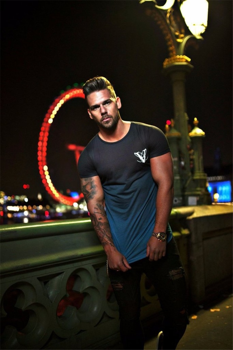 Men's Gradient Sports T-Shirt