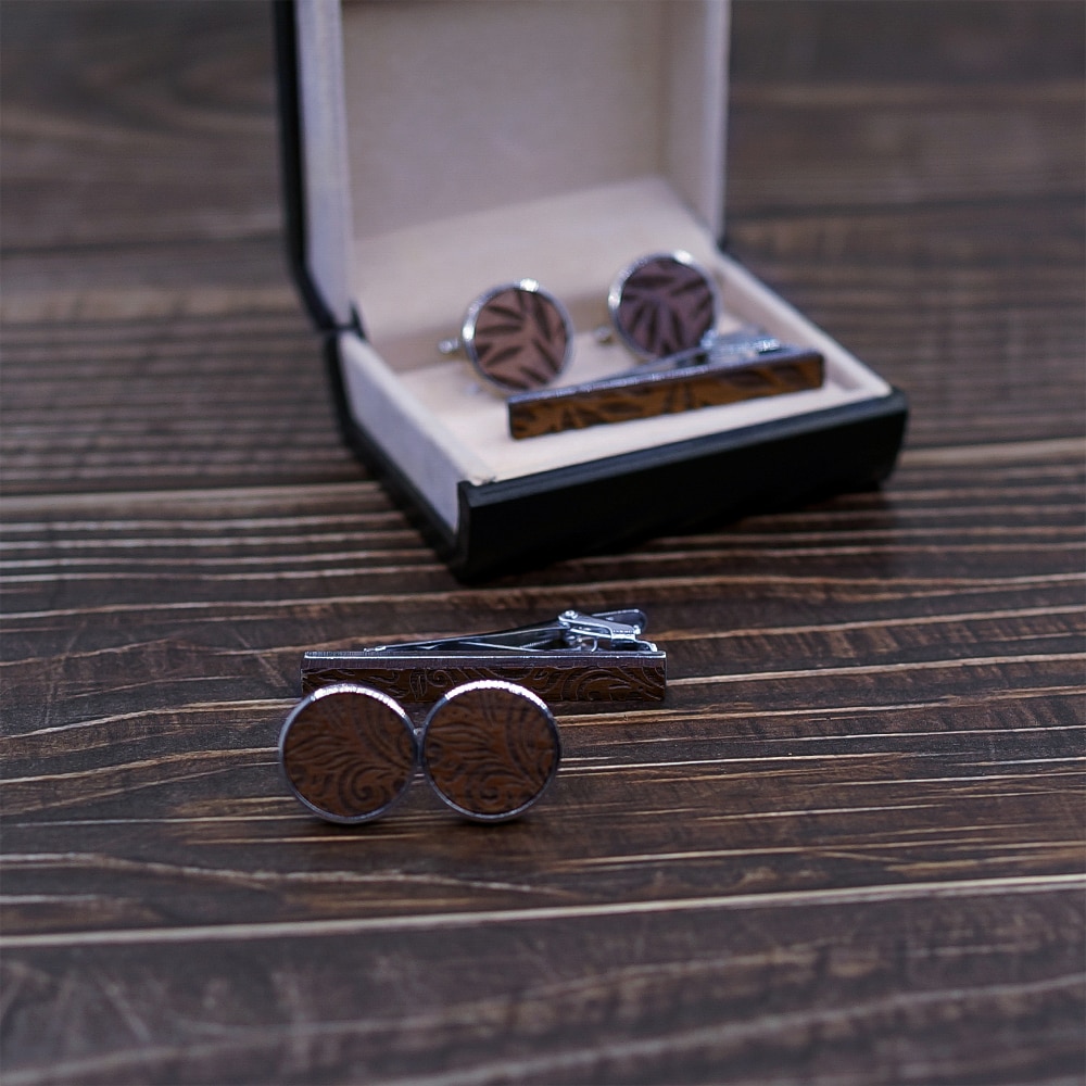 Men's Vintage Wooden Cufflinks and Tie Clip