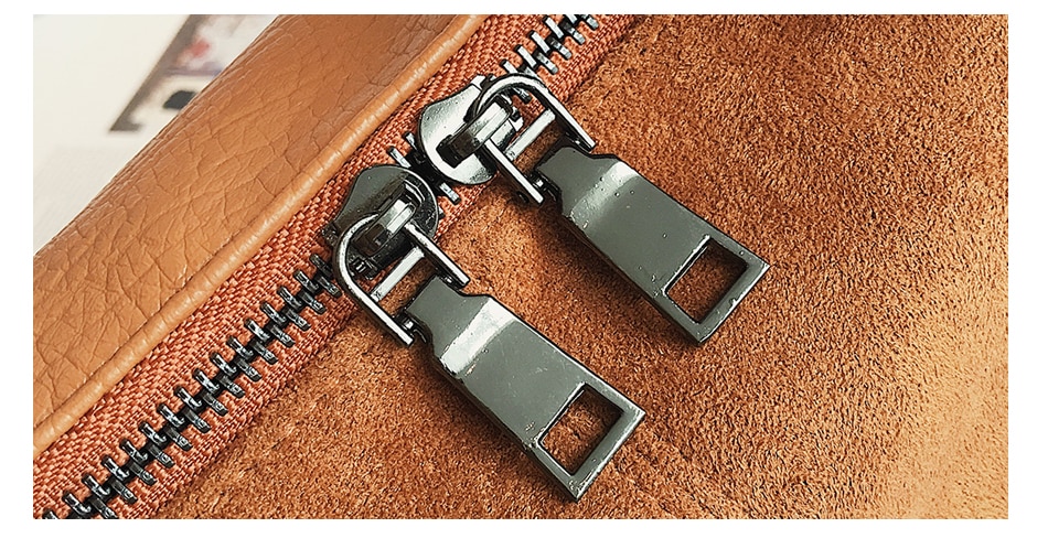 Fashion Top-Handle Bag with Rivets