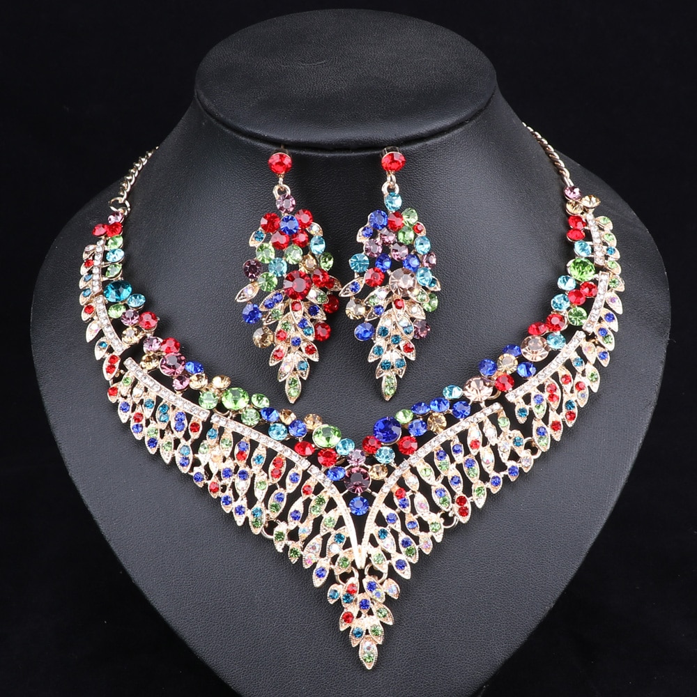 Luxurious Crystal Leaf Shaped Jewelry Set for Women