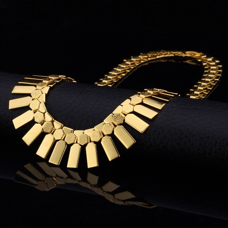 Vintage Geometric Style Women's Jewelry Set