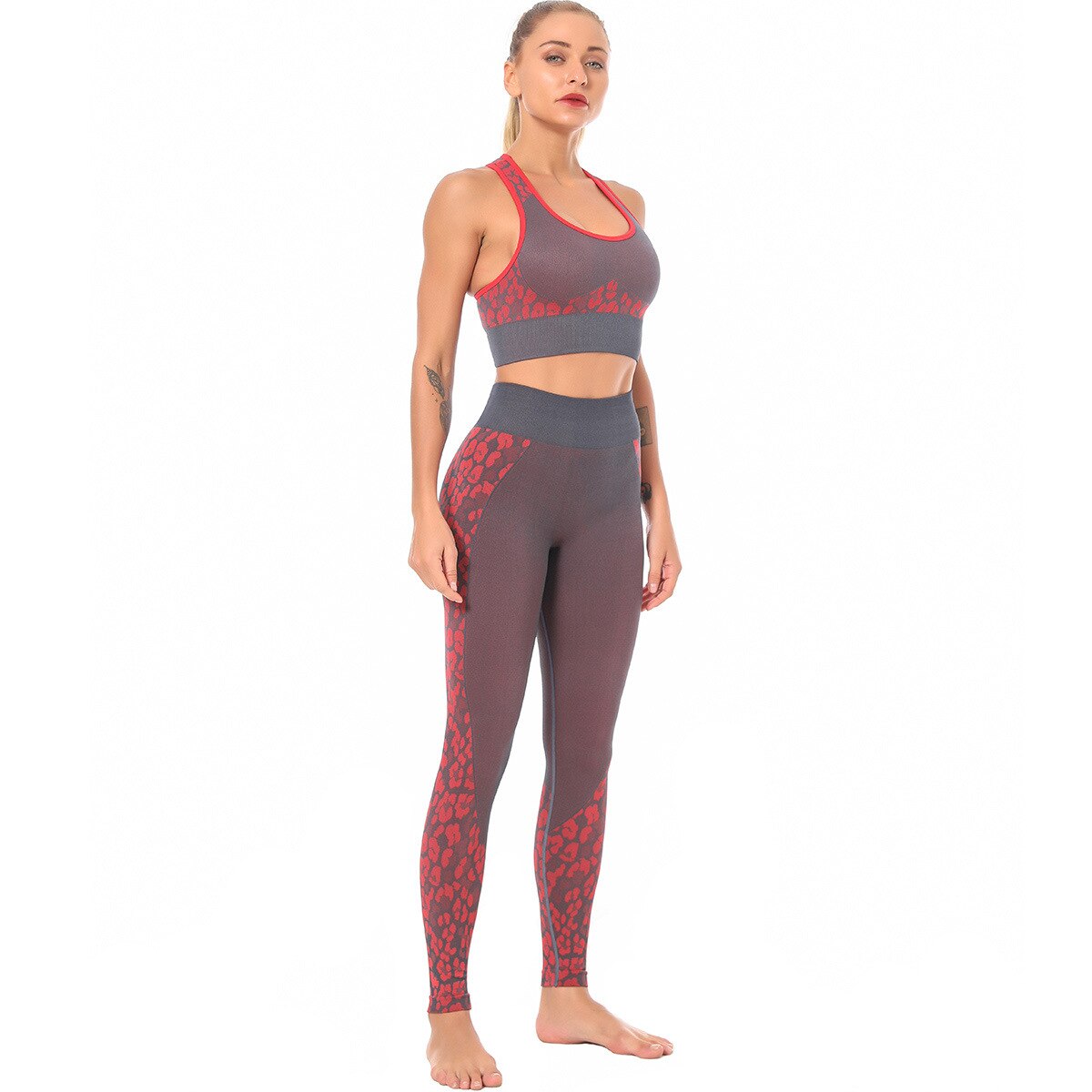 Women's Leopard Detail Sports Bra and Leggings Set