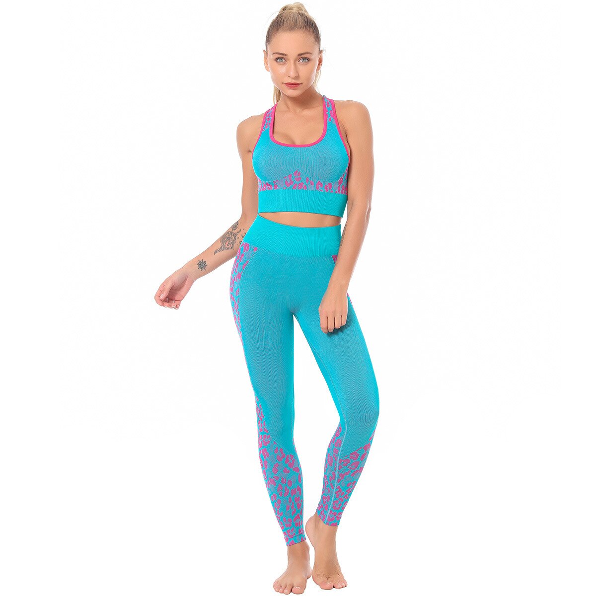 Women's Leopard Detail Sports Bra and Leggings Set