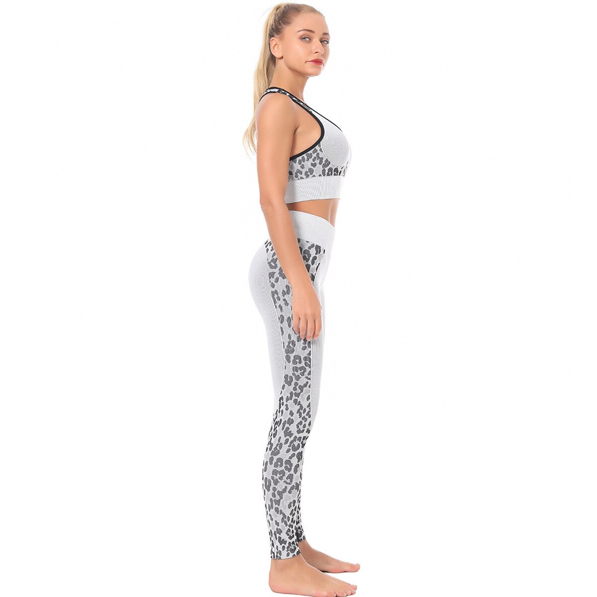 Women's Leopard Detail Sports Bra and Leggings Set