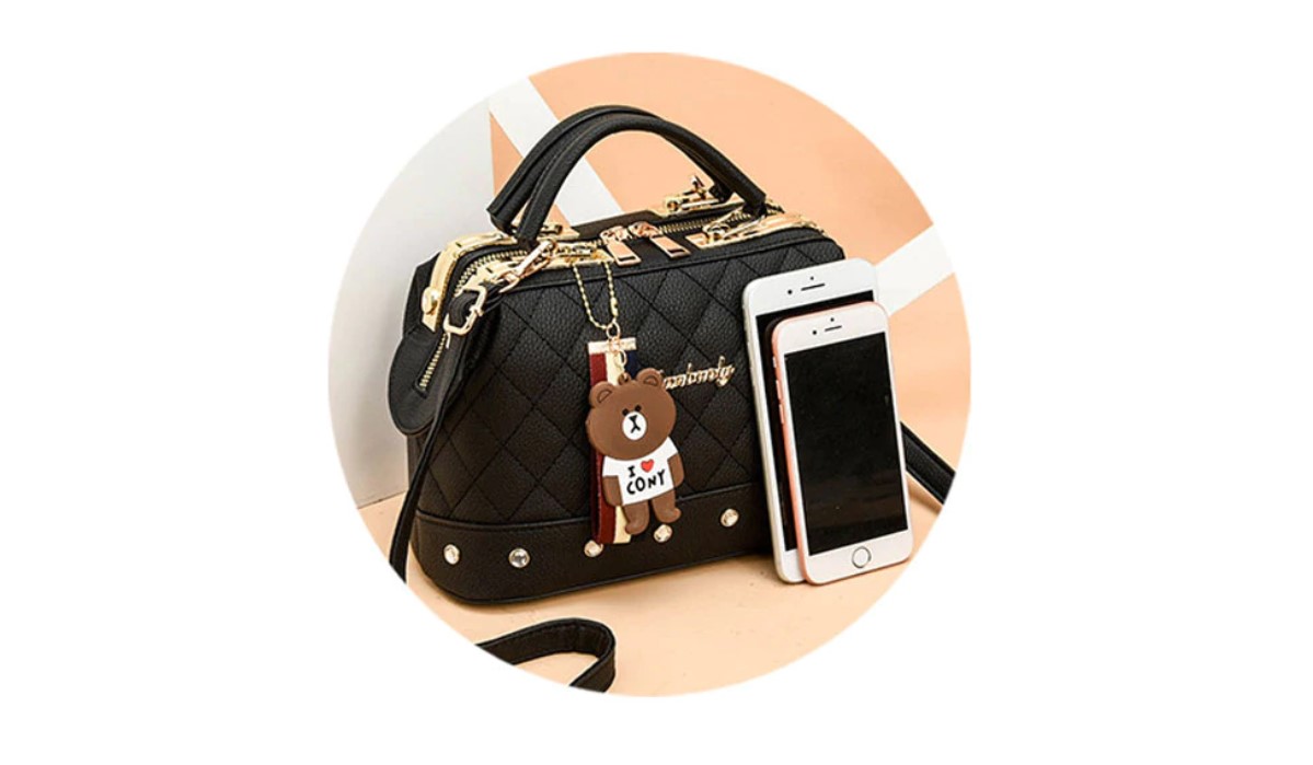Women's Kawaii Design Quilted Handbag
