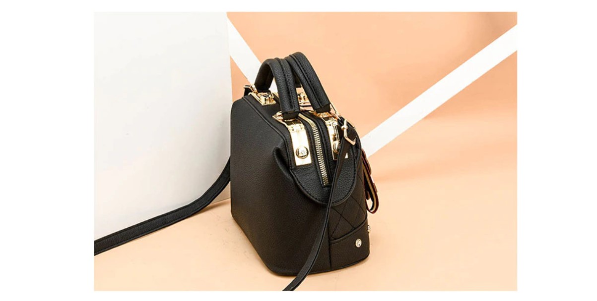 Women's Kawaii Design Quilted Handbag